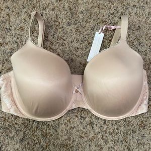 Womens Victorias Secret Nude colored bra. New